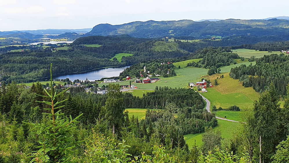 Utsikt fra Gapahuken - Byafjellet mm.