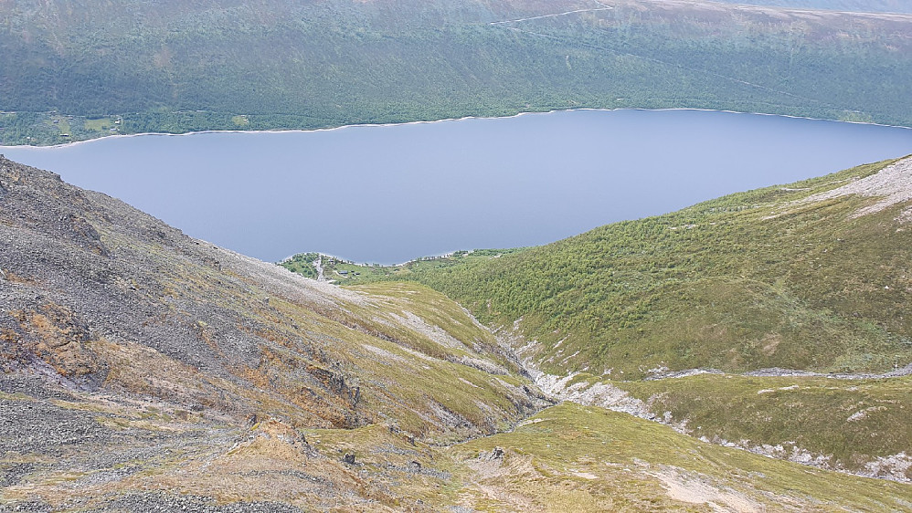 Helin (700 meter nedenfor)