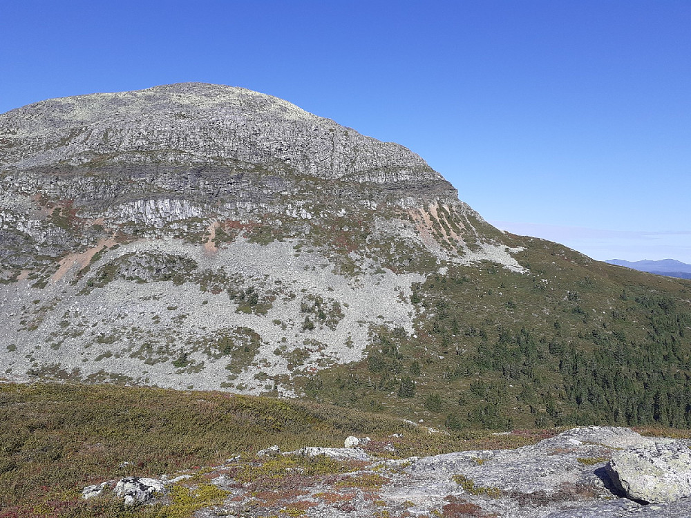 Rundemellen, fra Kalvemellen