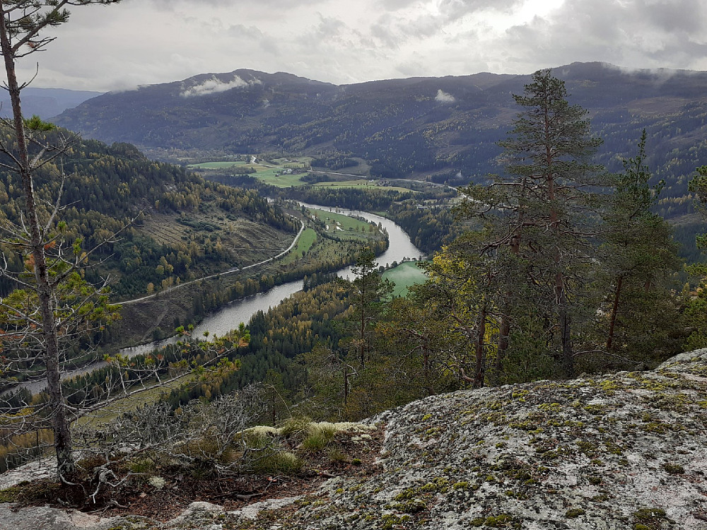 Utsikt sørover mot Begnadalen, Tollefsrud.