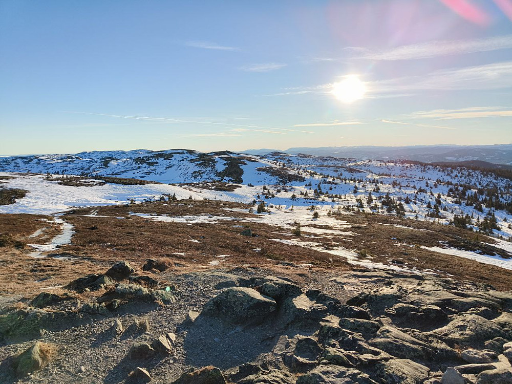 Tilbake mot Fræningfjellet og Storstølknatten.