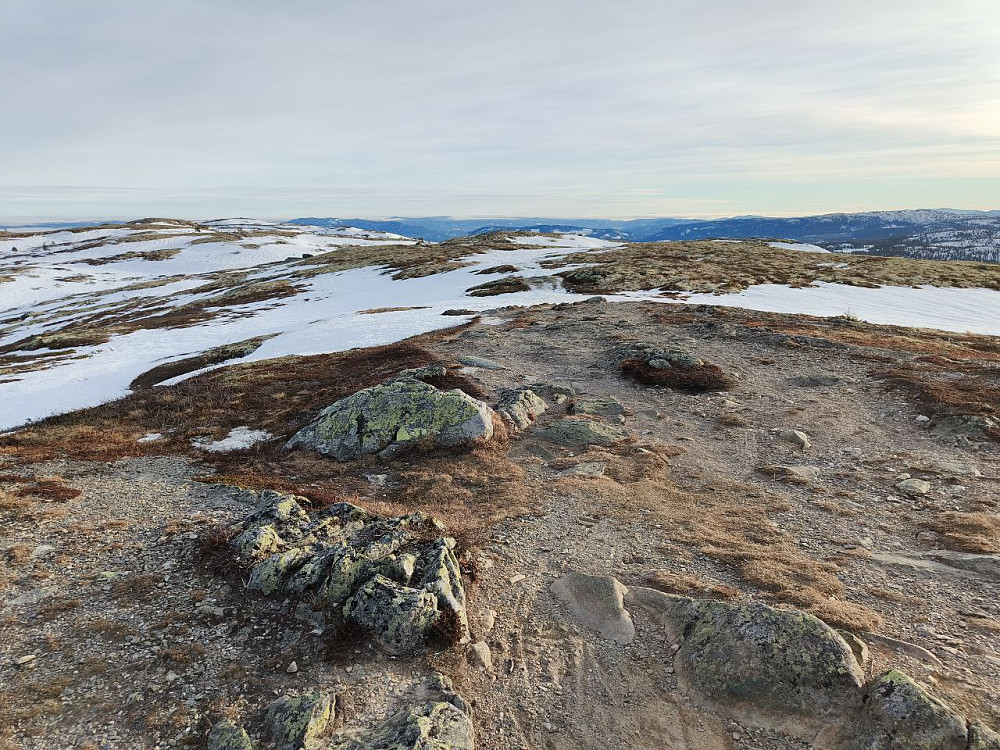 Avblåst på ryggene, hvor det ble litt skibæring.