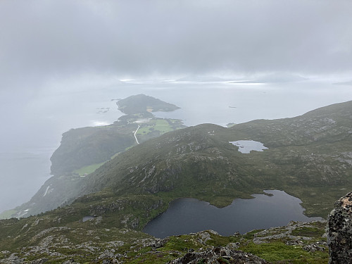 Utsikt vestover fra toppen