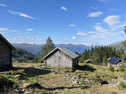 Stien opp mot Glitreegga går rett gjennom Randastøylen