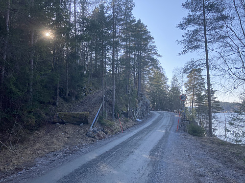 Her går traktorveien opp fra p-lomma