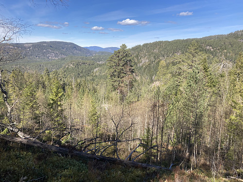 Utsikten åpner seg opp på vei opp mot Hestfjella