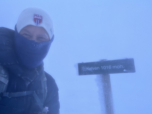 Sterk vind på toppen!