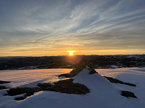 Flott solnedgang fra nordtoppen på Kristnatten 
