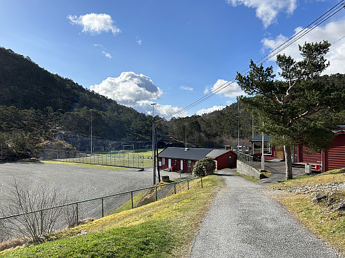 Arna stadion er et godt utgangspunkt for tur opp til Beitelen
