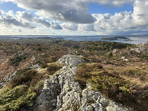 Flott utsikt fra Botlenipa på Litle-Sotra