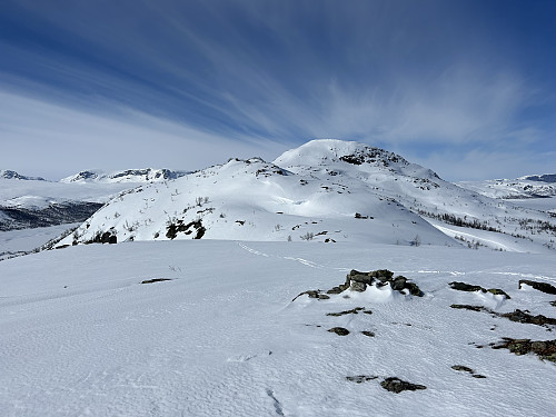 Einsetnuten sett fra Hallenuten.