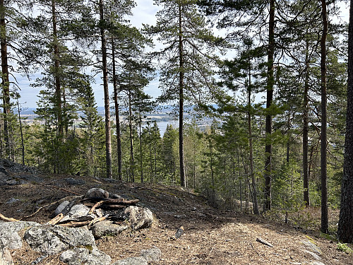 Utsikt mot Glomma og Sørumsand fra Røysa