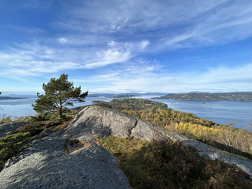 På toppen av Eikefjellet og Halsnøy