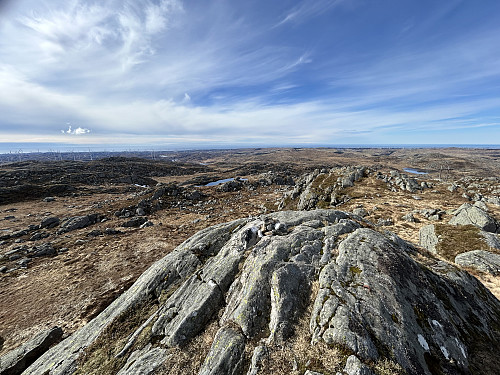 Toppvarden på Urdalsnipa med utsikt over Jæren i vest