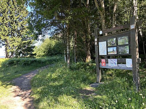 Infotavle ved Rotuveien p-plass