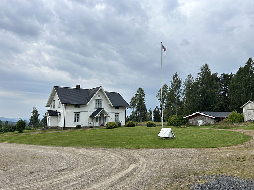 Parkering ved Nedre Juvberget