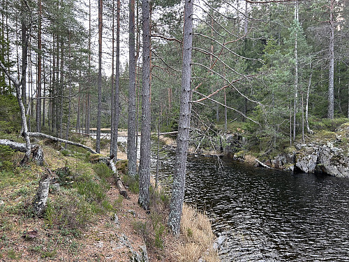 Kanalen er ganske smal på det smaleste