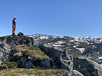 Utsikt mot Kaldafjell fra en liten topp øst for varden.