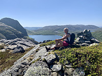 Topp-punktet med utsikt mot Frafjordhatten.