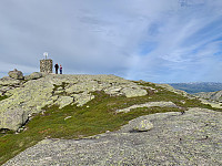 Fint toppområde.