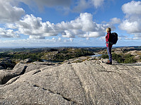 Topp 233 med utsikt mot havet i sørvest.