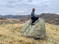 Utsikt mot Flassavatnet og Kodlifjellet.