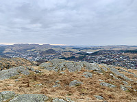 Utsikt mot Ålgård, Edlandsfjellet og Øygardsvatnet.
