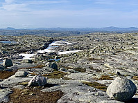 Utsikt nordover Auråhorten med Napen, Såta, Snønuten og Leirnuten i horisonten.