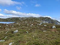 På vei østover mot toppen.