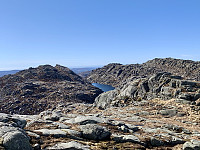 Utsikt mot Bukkaknuten og Bukkafjellet.