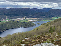 Utsikt mot vestre ende av Øvre Tysdalsvatnet.