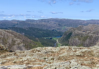 Utsikt mot Malmeim, Birkelandsvatnet og Sundvor.
