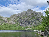 Botnafjellet sett fra Botnatjødna.