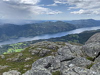 Utsikt mot Vindafjorden og Grytenuten.