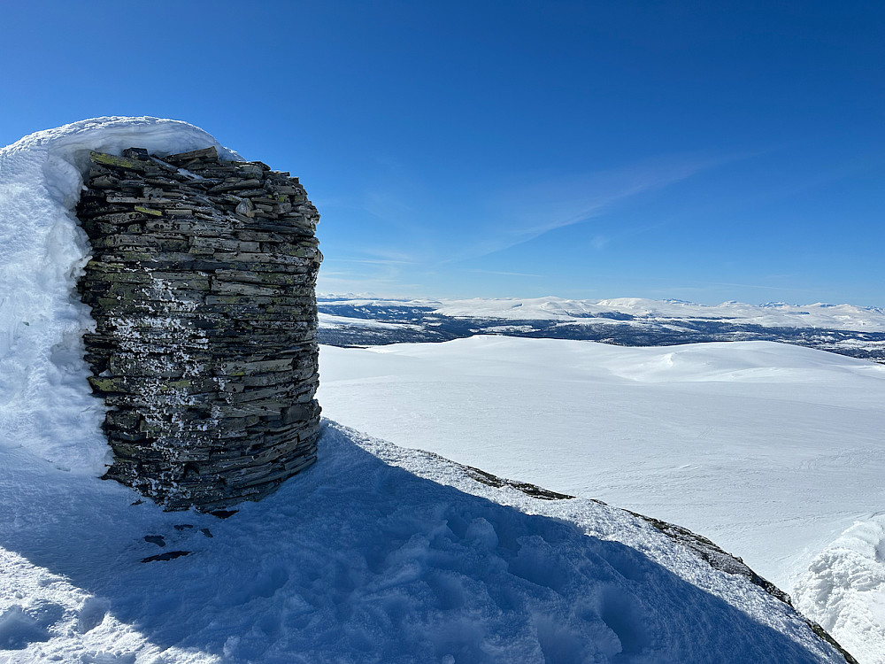 Toppvarden på Skjerrelfjellet