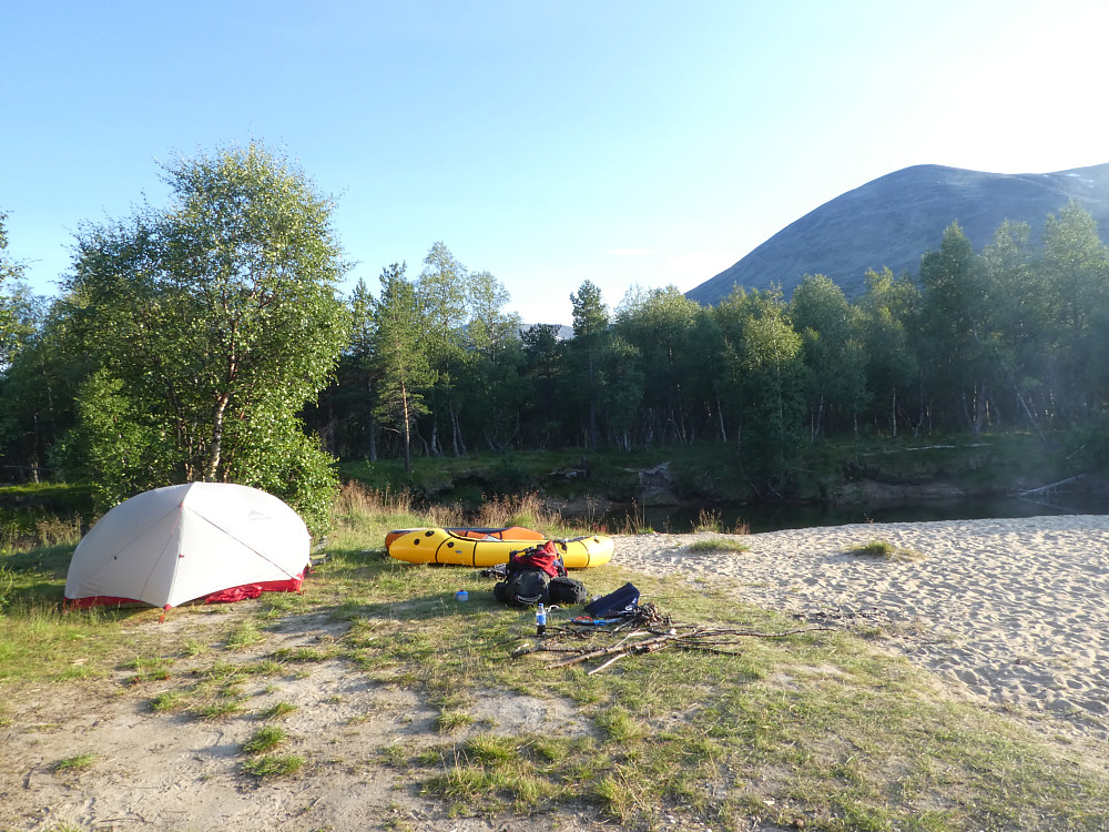 Camp med egen sandstrand