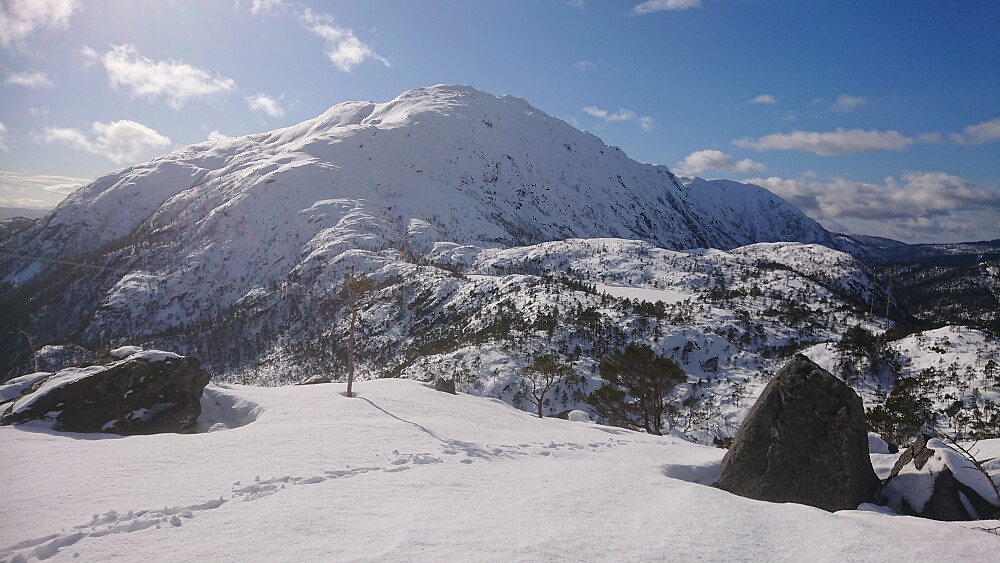 Svenningen sett fra toppen