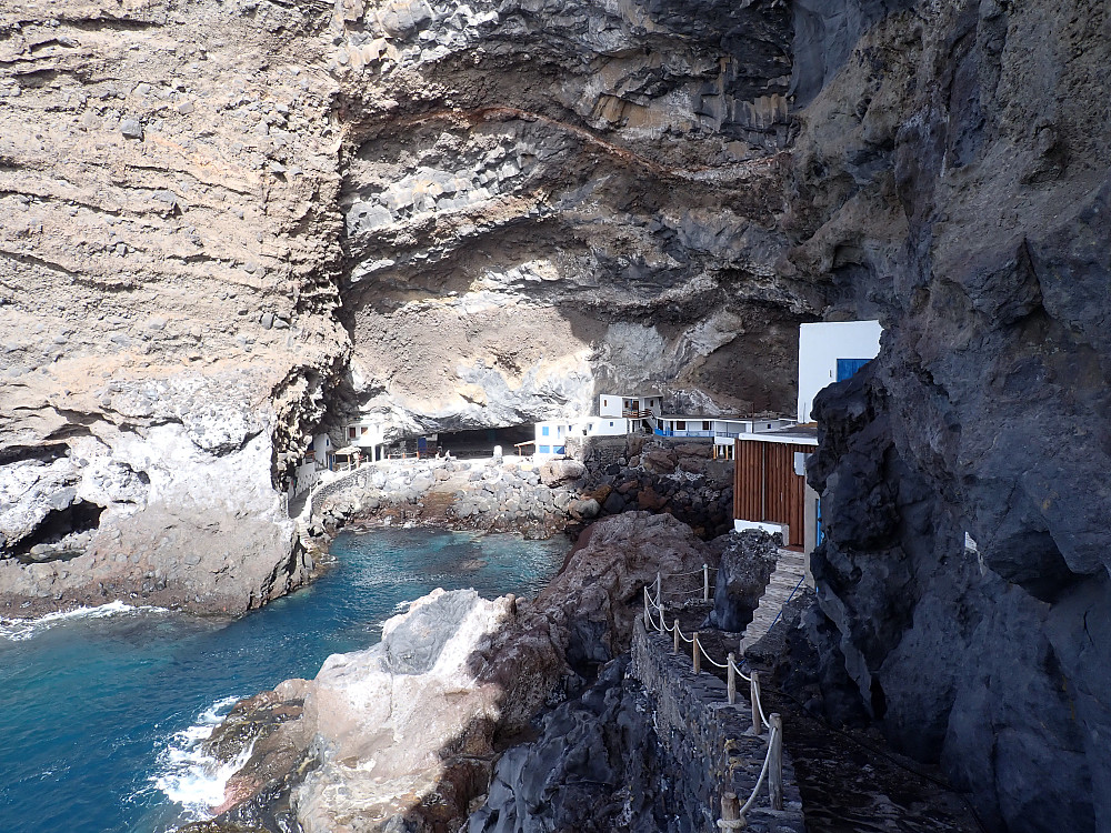Pirates bay