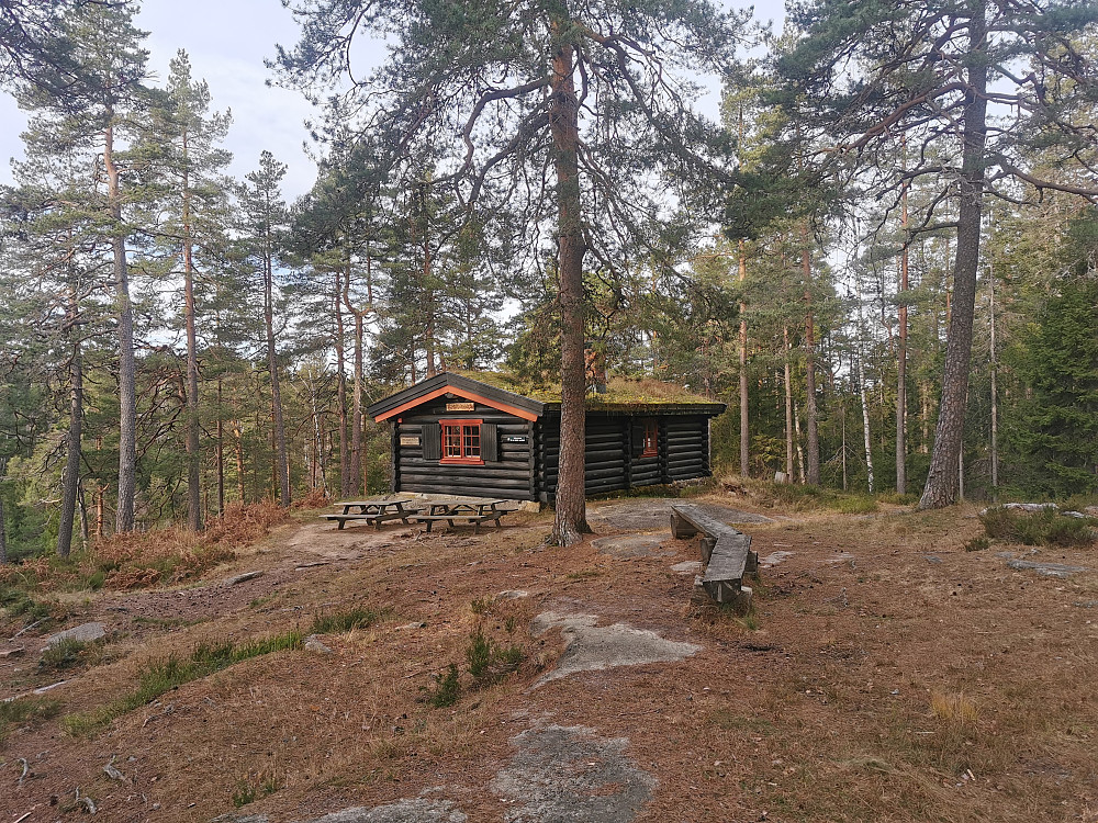 Småvannsbu
