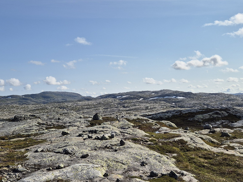 Skorpa og Grønafjellet sett frå Storsteinheia