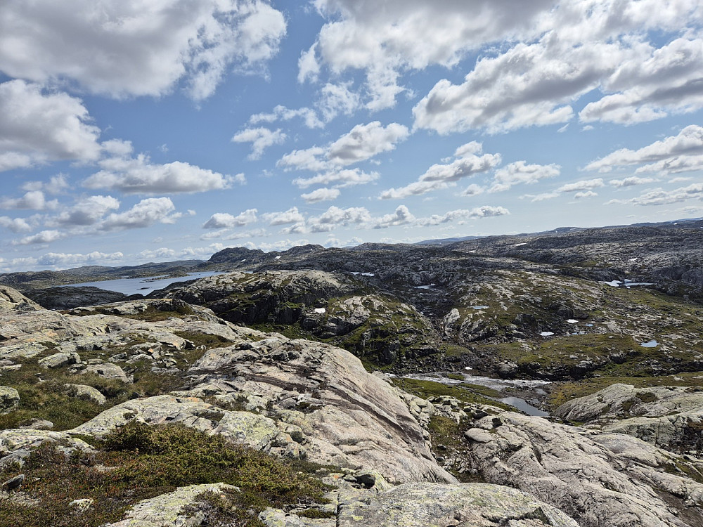 Pøyleåna og Hellevatnet