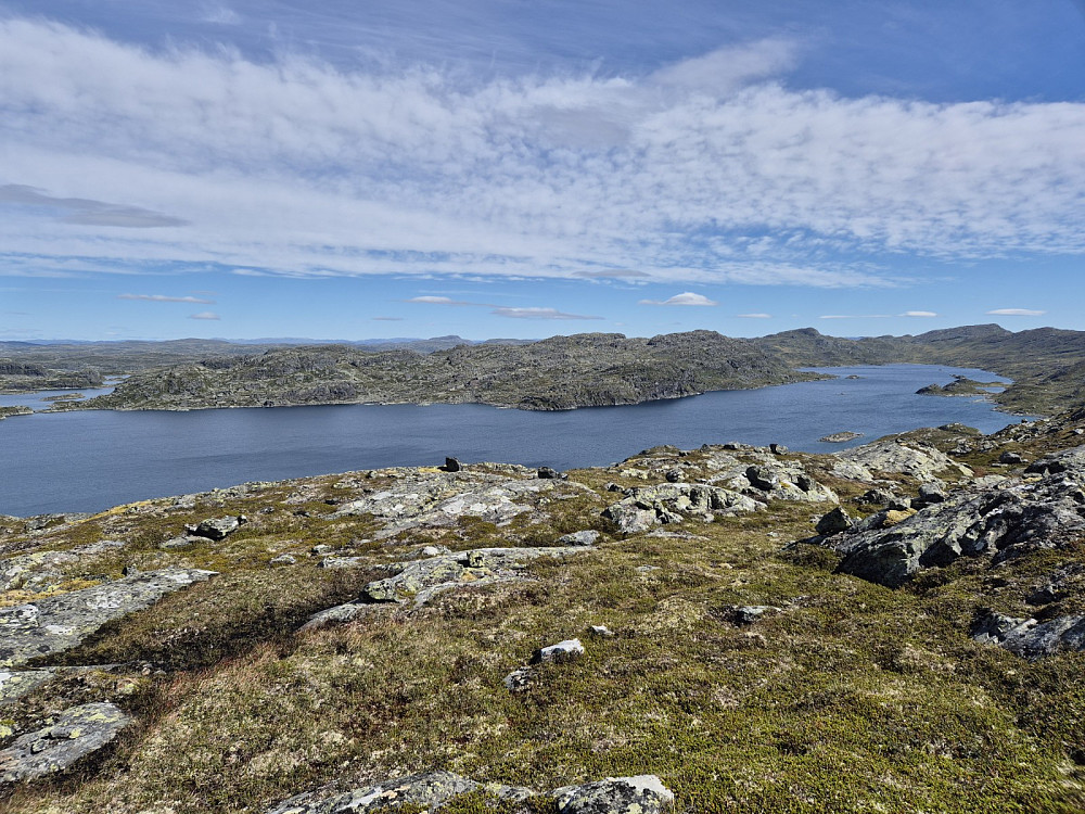 Skyvatnet er laangt
