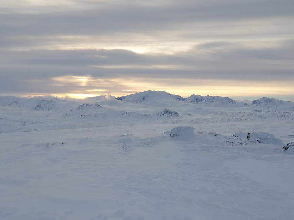 Fin utsikt til Snøhetta fra Brattskarven.