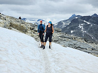 opps_20241219_67645a35b7ed5.jpg