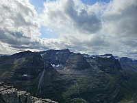 opps_20241219_676488de640ac.jpg