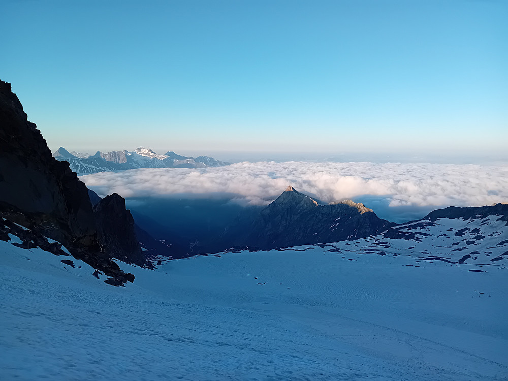 Über den Wolken