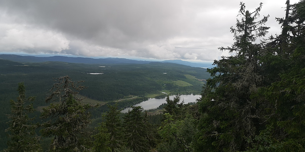 Mot Garsjøen