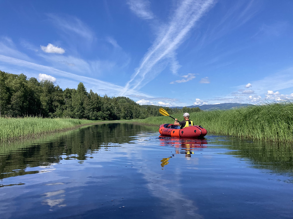 Herlig følelse med Packraft...stille..stødig. Full kontroll. 