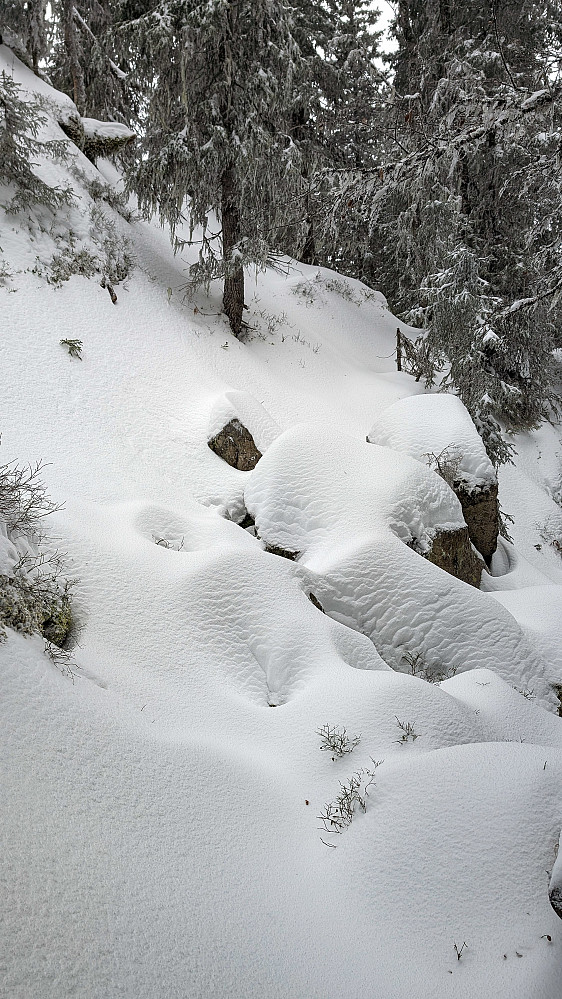 Joda...mye snø og ulendt terreng
