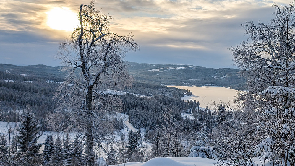 Mot Skumsjøen 